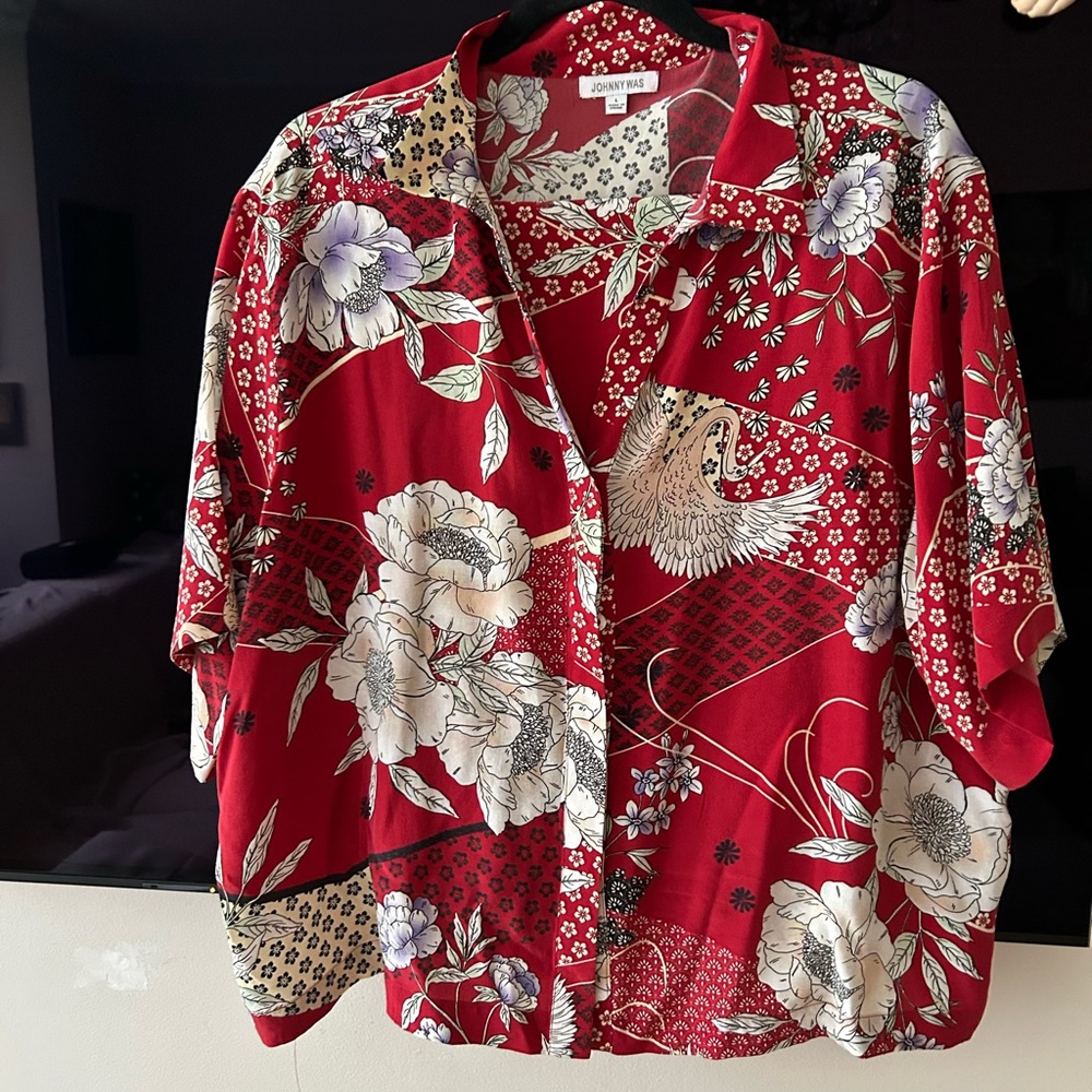 Johnny Was  2 Piece Silk Pant Suit Burgundy, color & white flowers size L-XL